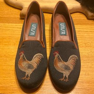 Rooster slip-on flats size 7B